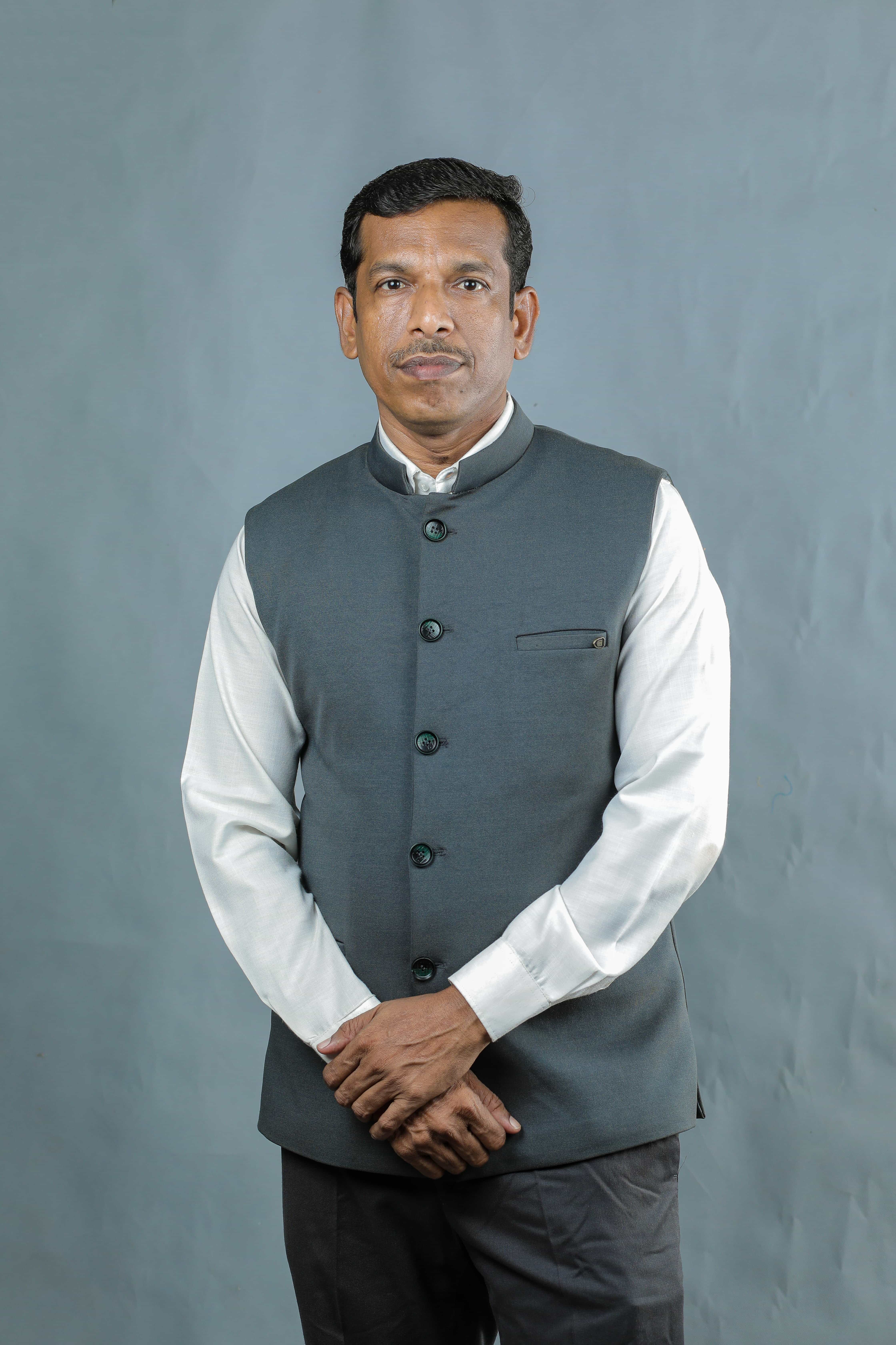 Dr.S.Paramasivan